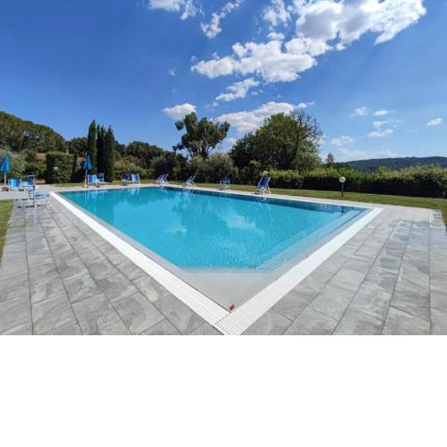 Lovely holiday home in Gambassi Terme with shared pool
