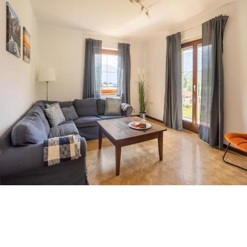 Lovely holiday home in Kötschach-Mauthen Laas with fenced garden