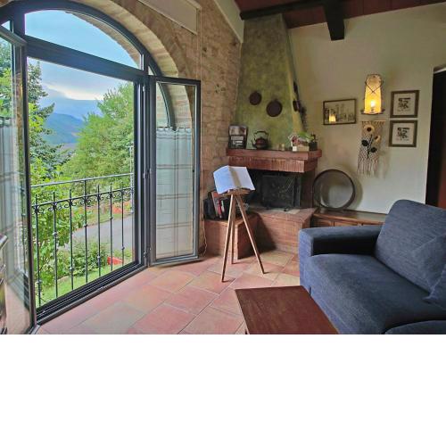 Lovely holiday home with swimming pool, spacious garden, beautiful view and a pony