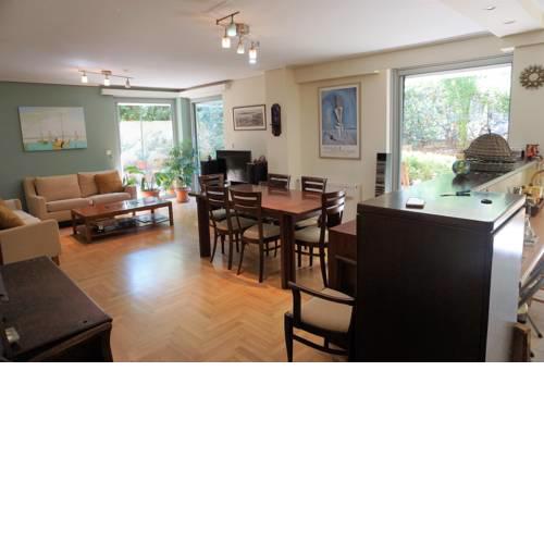 Lovely home for 6 at Paleo Faliro