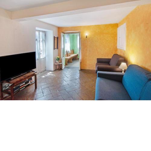 Lovely House on Lake Lugano