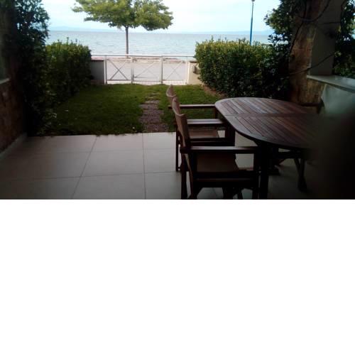 LOVELY MAISONETTE RIGHT IN FRONT OF THE SEA