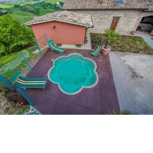 Lovely mansion in Sant angelo in Vado with mini pool