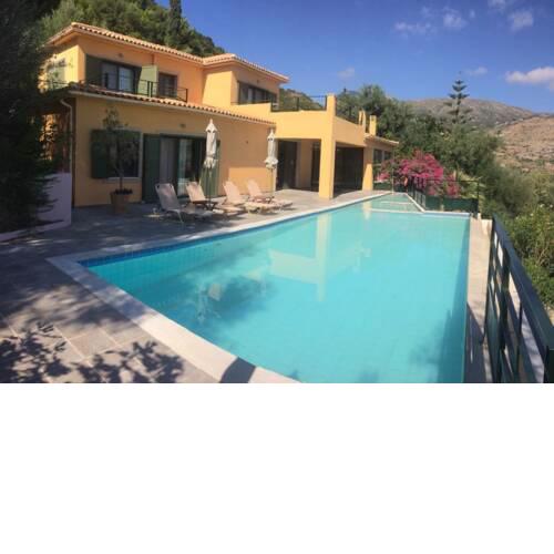 Lovely open plan family Villa in Kato Katelios