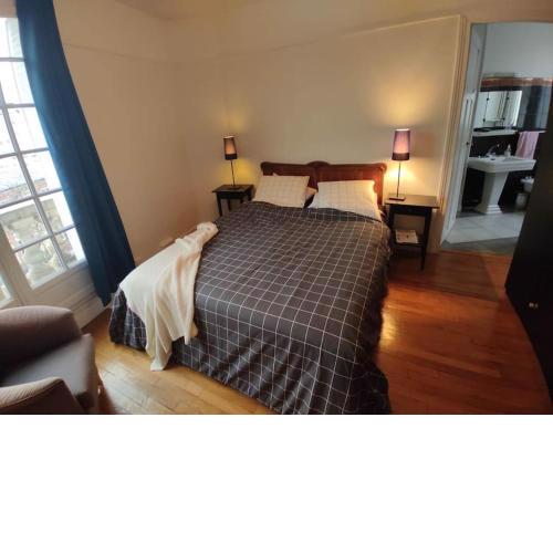 ***Lovely & Quiet*** @ Best part of Montmartre