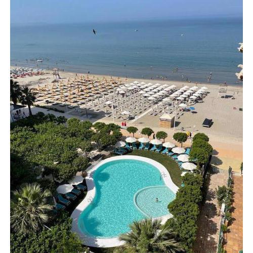 Lovely sea view 2 bedroom condo-apartment.