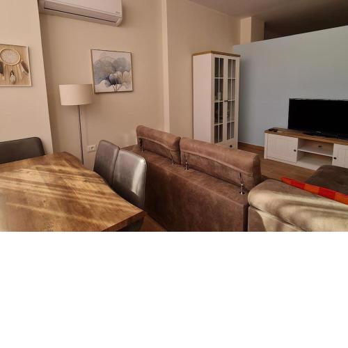 Lovely Vacation New House