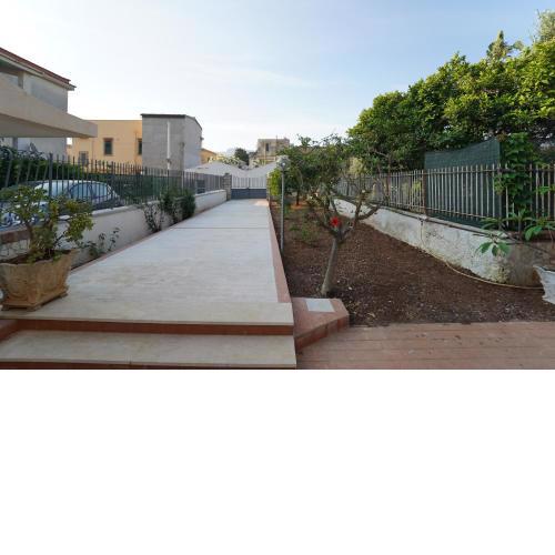 Lovely Villa, close to the beach