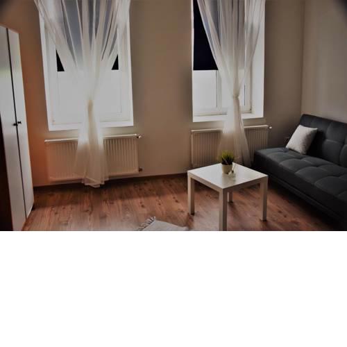 L&R Apartment