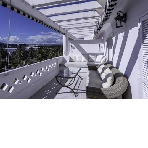 LU&CIA PUERTO BANUS 2