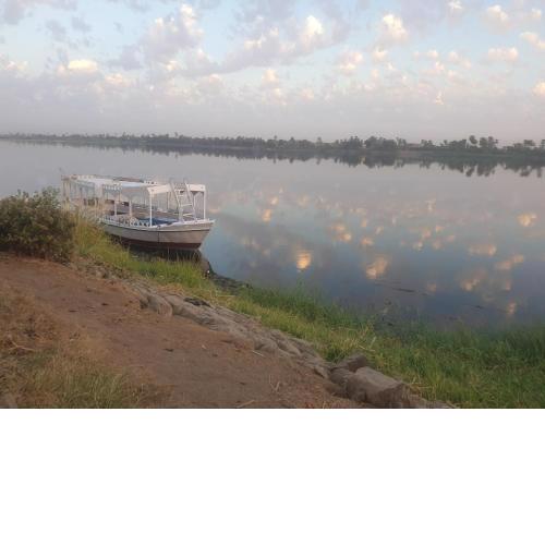 Lucky Nile Tours