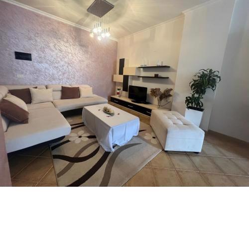 Lukis Apartment