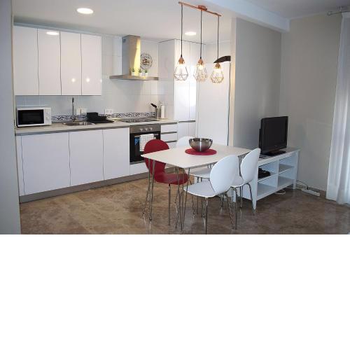 Luminoso Apartamento con parking privado