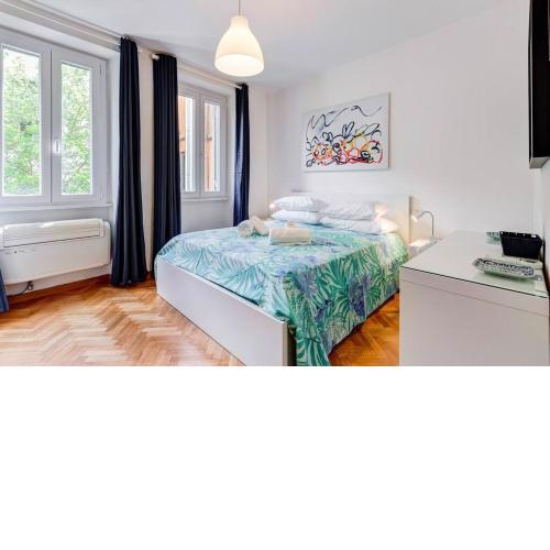 Luminous Apartment few steps from Piazza Navona
