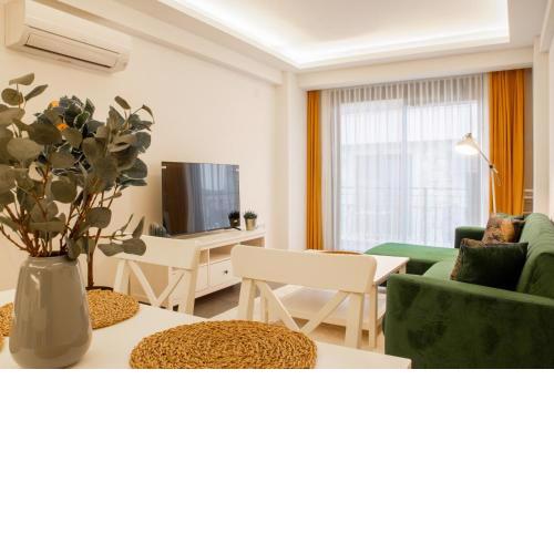 Luminous Flat with Sea View in Izmir