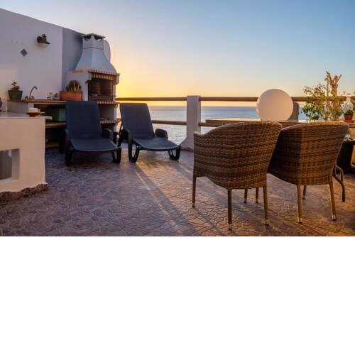 Luminous Loft next to the Atlantic Ocean