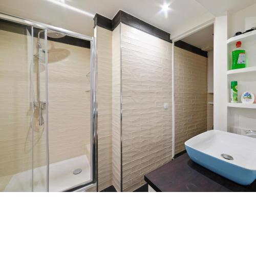 Luminous one-bedroom in the center of Paris in Marais district - Welkeys