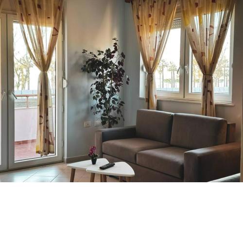 Lungomare Cozy Apartment