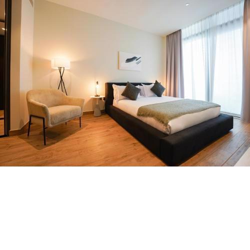 Luton Vacation Homes - Contemporary 1BR ,Jumeirah Living Marina Gate Tower 3- 36AB07
