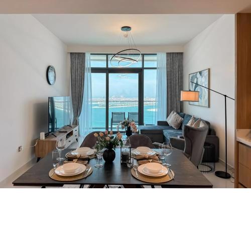 Luton Vacation Homes - Full Sea and Palm View & Modern 2BR - Emaar Beachfront , Beach Vista, Dubai Harbour - 17AB06