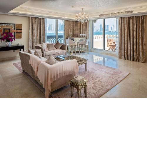 Luton Vacation Homes - Full Sea View & Huge 2BR , Grandeur Residences, Palm Jumeirah-MC40AB3