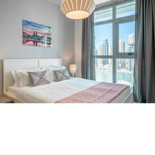 Luton Vacation Homes - Marina Residence-Marina view-A12AB01