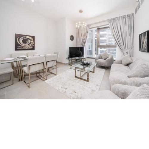 Luton Vacations Homes -Sparkle Towers, Dubai Marina -30AB3