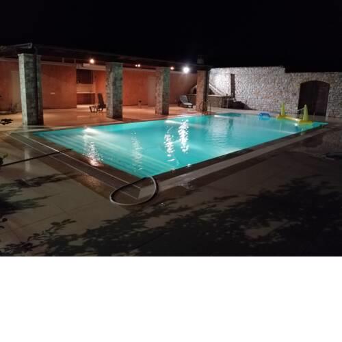 Lutraki villa