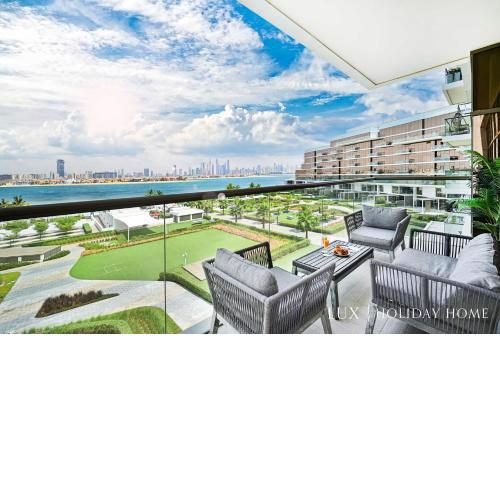 LUX - The Elegant Palm Beach Suite