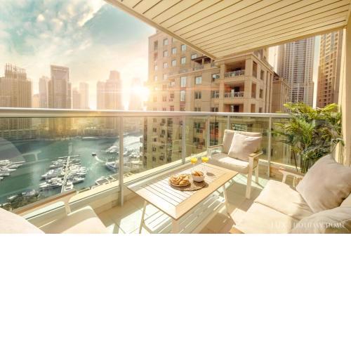 LUX - The Ultimate Marina View Deluxe Suite