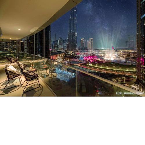 LUX - The Ultra Luxury BK Fountain View Suite