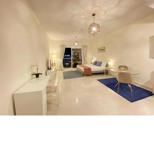 Lux BnB Studio AG Tower Business Bay Canal Views