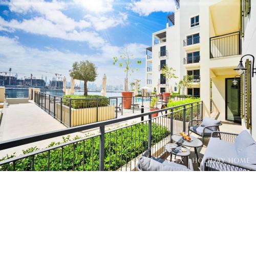 LUX Le Pont Skyline View Suite 1