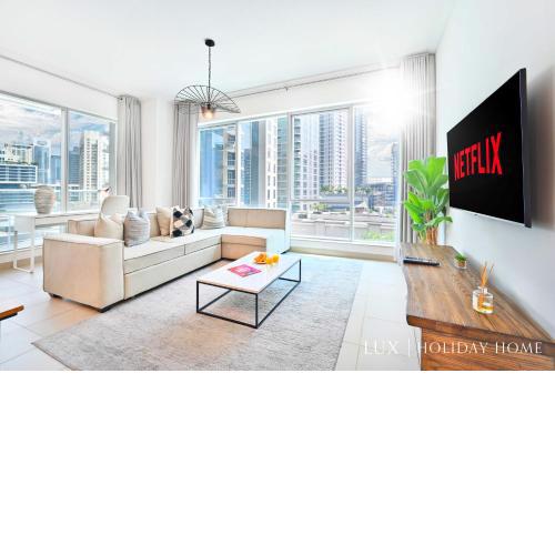 LUX Marina Promenade 2 BR Prime location Apt
