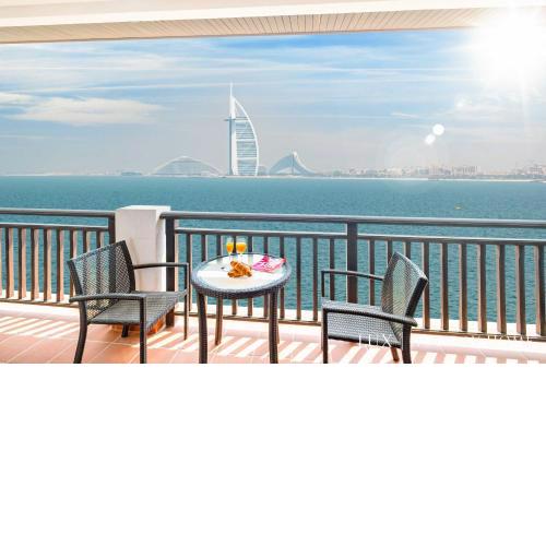 LUX The Anantara Residence Suite
