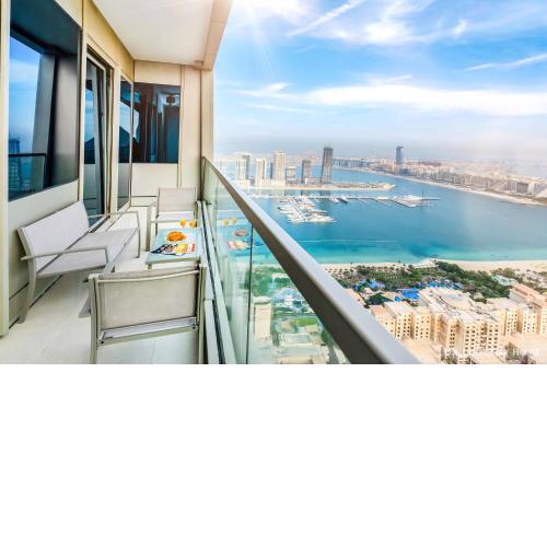 LUX The Executive Ocean View Suite 2