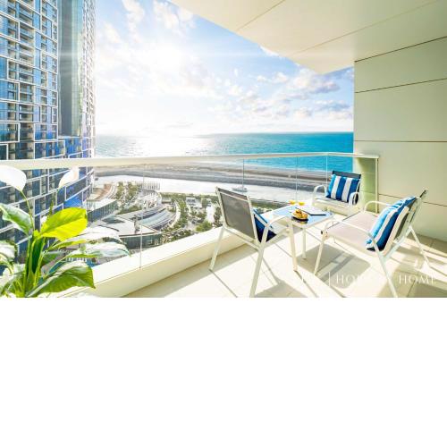 LUX The JBR Beach Sea View Suite