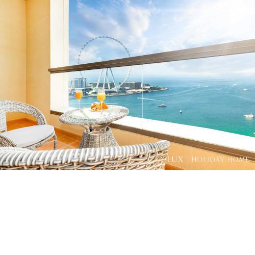 LUX The JBR BlueWaters View Suite 1
