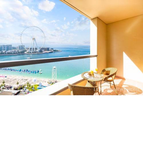 LUX The JBR BlueWaters View Suite 2