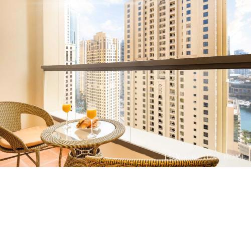 LUX The JBR Marina View Suite