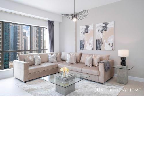 LUX The Luxurious Central JBR Suite