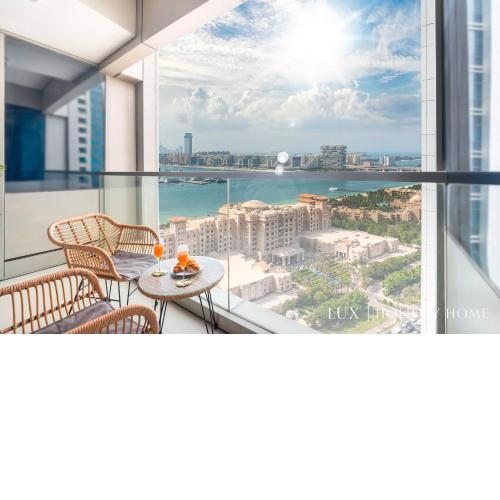 LUX The Marina Ocean View Suite 1