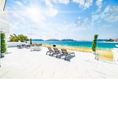 LUX The Ultimate Island Palm Villa