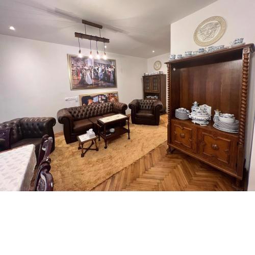 Luxe-Boutique Apartments