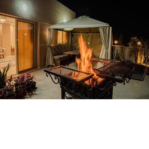 Luxe Penthouse - Epic Views - AUC
