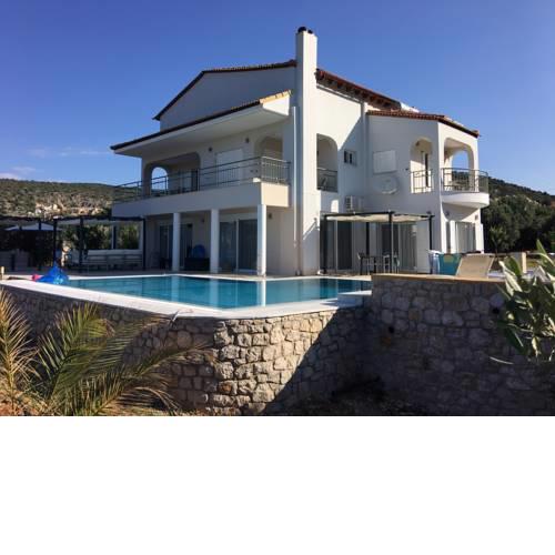 Luxe Villa Livadia, 10-12 personen