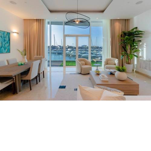 Luxe Waterfront Oasis the Palm