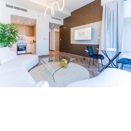 LUXFolio Retreats - Full Marina View - Brand New