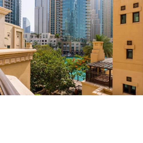 LUXFolio Retreats - Historic Gem - Old Town