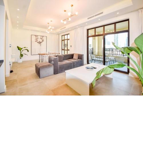LUXFolio Retreats Fully Upgraded Old Town Island